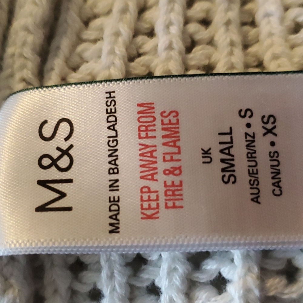 M&S sweater - Picture 4 of 4